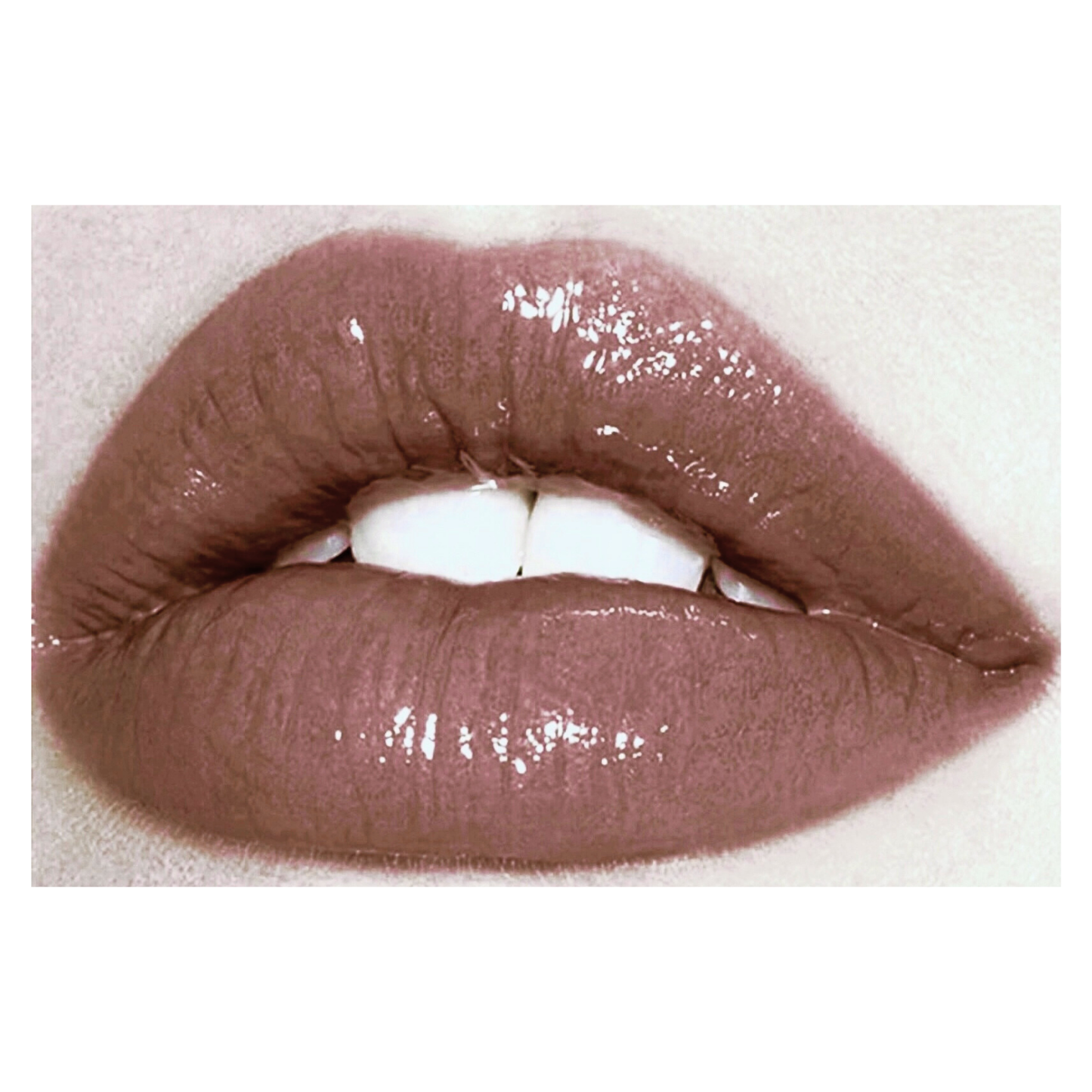 Tinted Lip Gloss in the Shade (Hot chocolate)